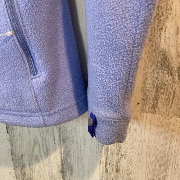 The North Face Fleece Jacket - Picture 4 of 9